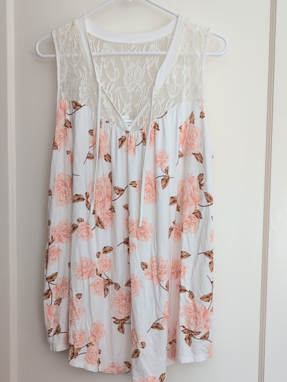 torrid White Lace Yoke Tank Top with Blush Floral Print